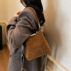 Damen praktische Schultertasche aus hochwertigem Wildleder