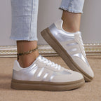 Damen Sport Sneaker mit Satin-Obermaterial und retro Design
