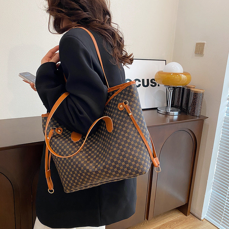 Damen elegante Tragetasche mit strukturiertem Design und hochwertigen Lederakzenten