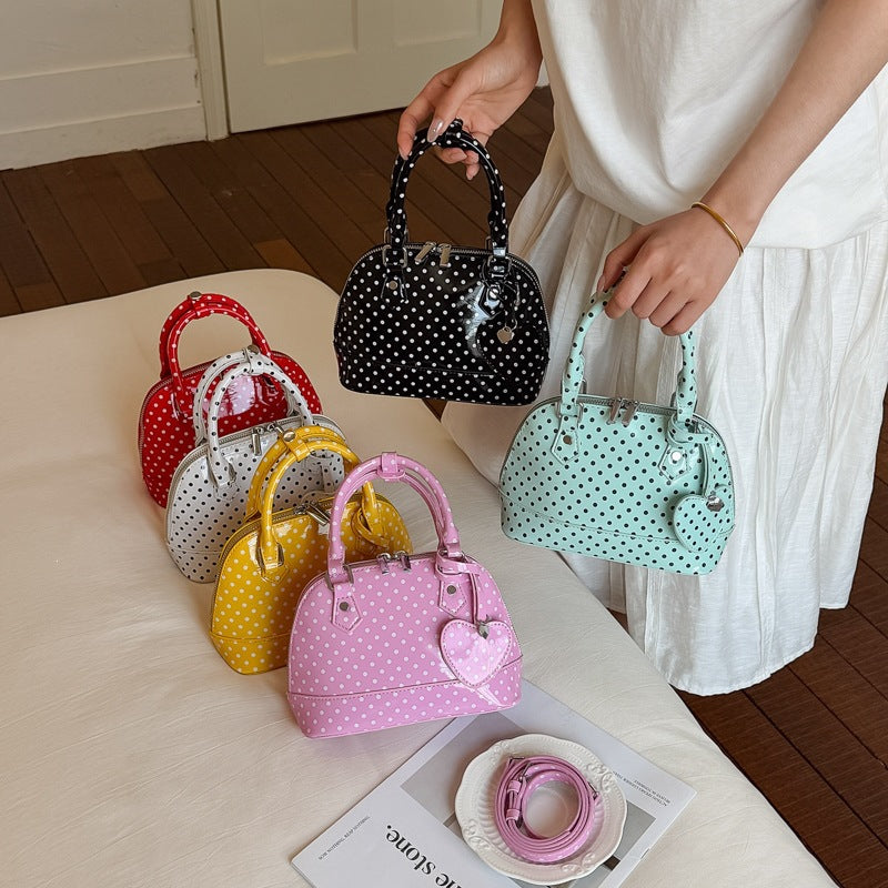 Damen Mini-Handtasche mit verspieltem Punkte-Muster und abnehmbarem Schultergurt