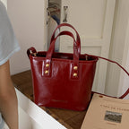 Damen Mini Tasche mit eleganter Struktur und praktischem Tragegriff