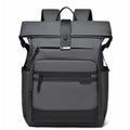 Eleganter multifunktionaler Rucksack mit isoliertem Laptopfach