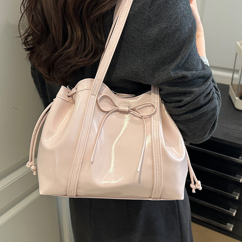 Frauen Bucket Bag