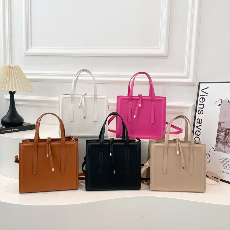 Damen elegante Handtasche im minimalistischen Design mit abnehmbarem Schulterriemen