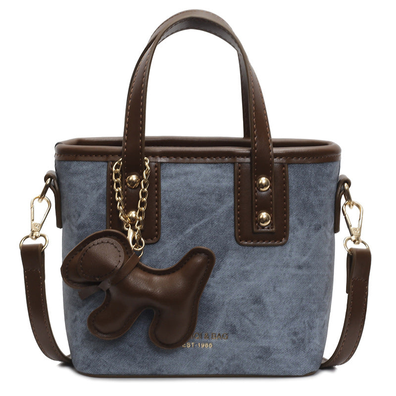 Damen Mini-Handtasche mit abnehmbarem Charm