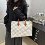 Damen elegante Tragetasche mit hochwertigem Monogramm-Design