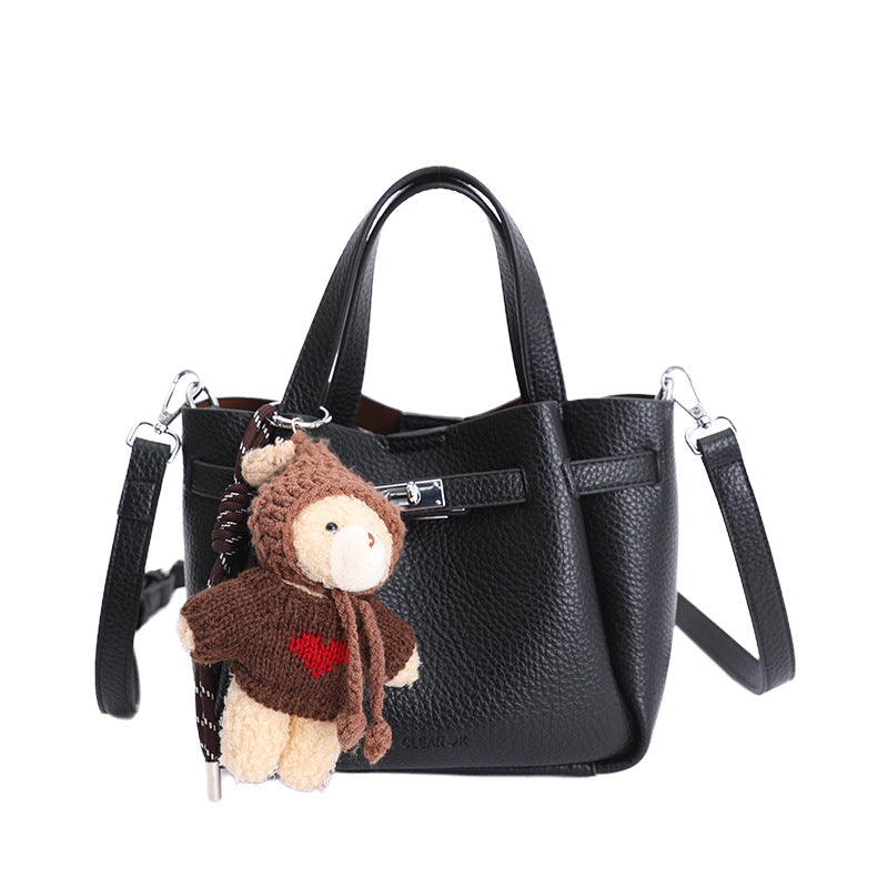 Damen Mini-Handtasche mit süßem Plüsch-Anhänger