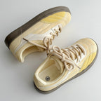 Damen Sneaker mit weichem Obermaterial und trendigen Farbakzenten