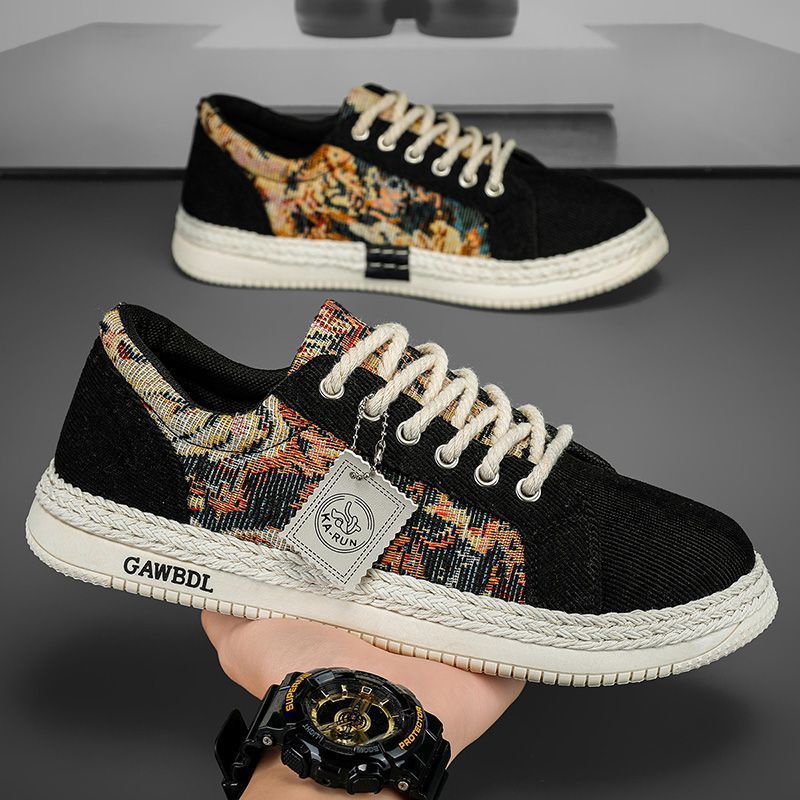 Modische Freizeit-Sneaker für Damen mit strapazierfähigem Obermaterial und einzigartigem Design