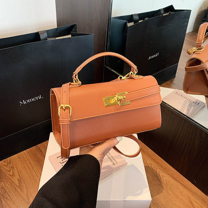 Damen Designer Schultertasche mit luxuriösem Kettenverschluss