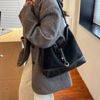 Elegante Tote-Bag für Damen mit authentischen Wildleder-Elementen