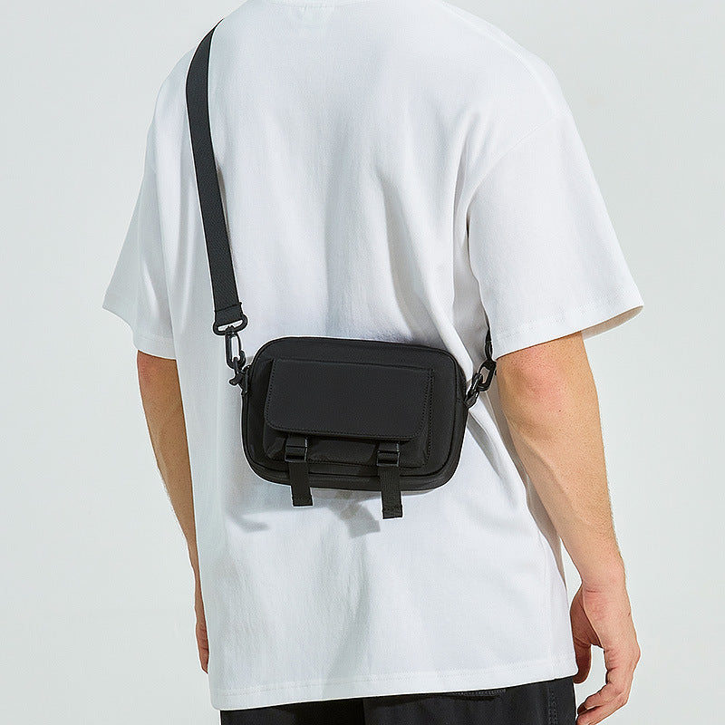 Kompakte Utility Crossbody Tasche Emma