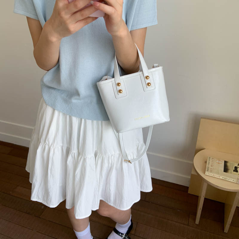 Damen Mini-Handtasche mit elegantem Kettenverschluss