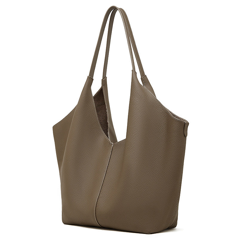 Damen-Tote-Bag im modernen minimalistischen Design mit großzügiger Innenaufteilung