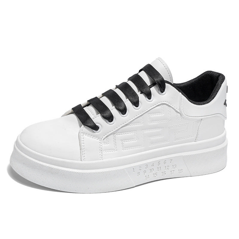 Frauen Mode Sneakers mit hochdämpfender Sohle und stilvollen Applikationen