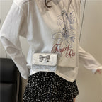 Damen Clutch mit verspielt gestaltetem Bow-Design