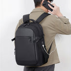 Eleganter Laptop-Rucksack mit vielseitigen Fächern und ergonomischem Design