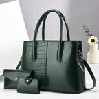 Damentasche mit abnehmbaren Accessoires