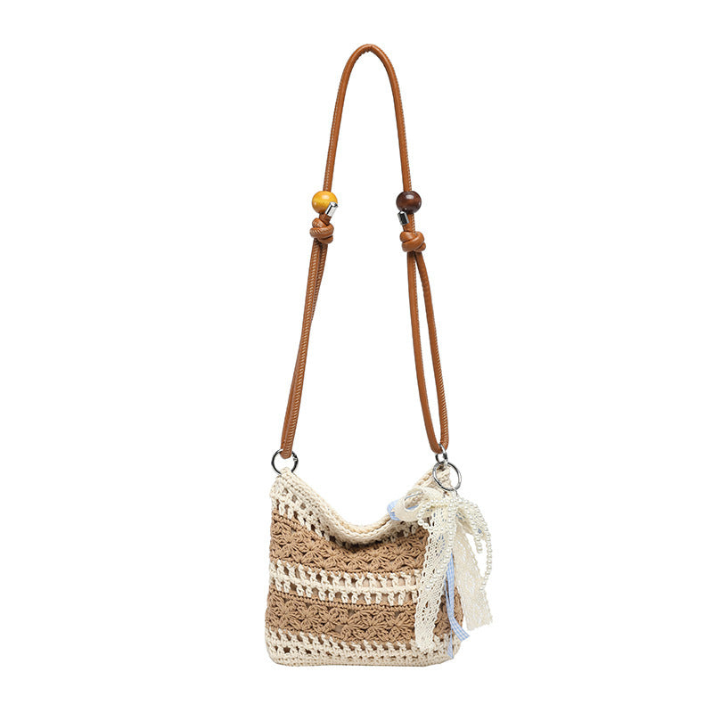 Damen gehäkelte Schultertasche mit dekorativen Details