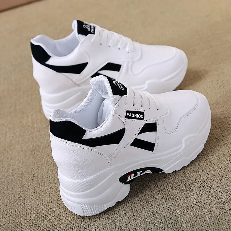 Damen Sporttrainer mit gepolsterter Sohle und modischem Design