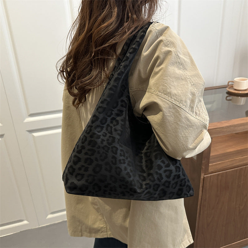 Damen modische Tote Bag mit auffälligem Schulterriemen