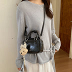 Damen Mini-Handtasche mit abnehmbarem Plüschanhänger