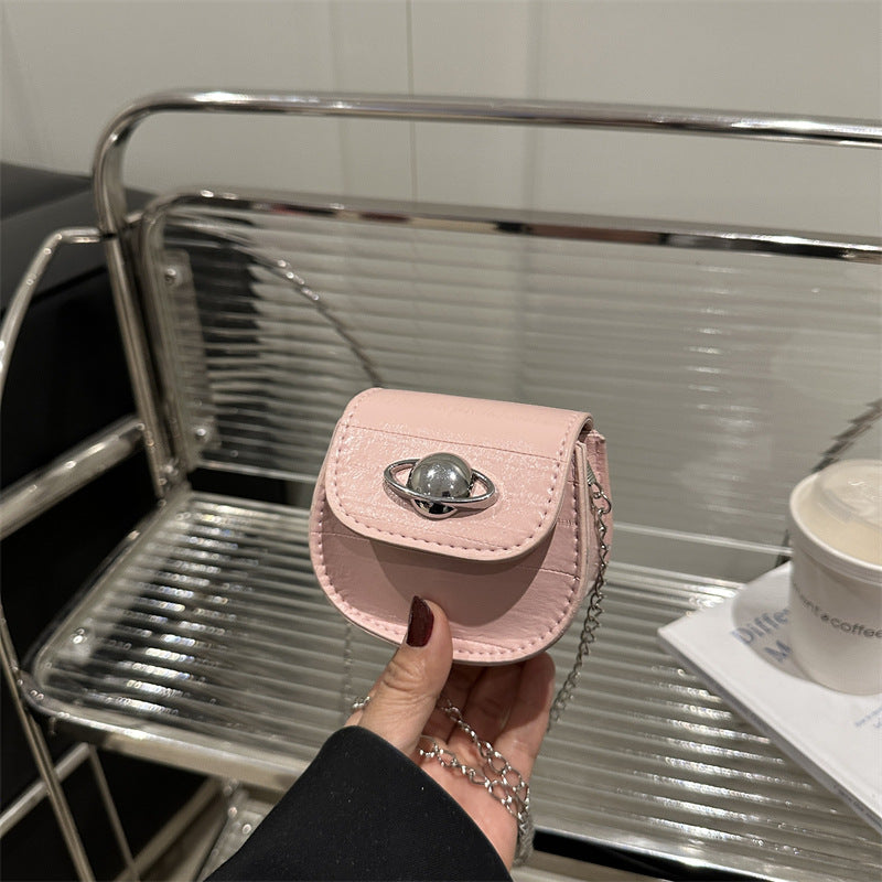 Damen kreative Schultertasche mit einzigartigem Magnetverschluss