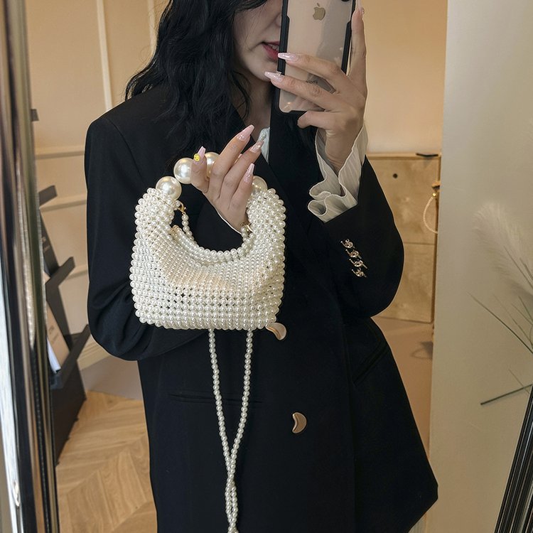 Damen Mini-Handtasche mit Perlenverzierung