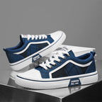 Stylische Damen Low-Top Sneakers mit grafischen Akzenten