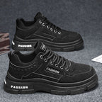 Mode-Sneaker für Frauen mit verstärkter Sohle und atmungsaktiven Einsätzen