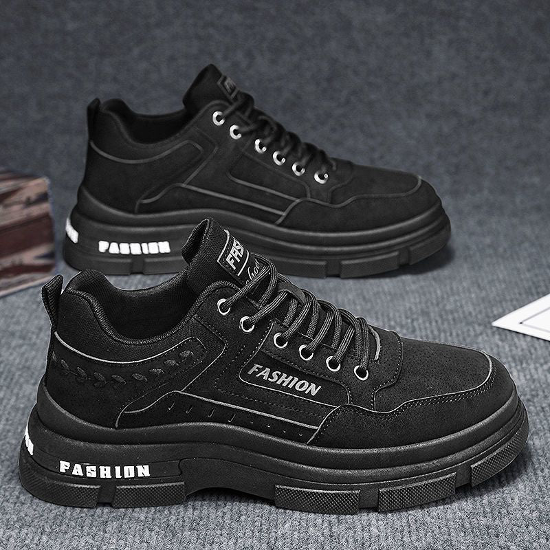 Mode-Sneaker für Frauen mit verstärkter Sohle und atmungsaktiven Einsätzen