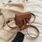 Damen Mini-Handtasche im modernen, strukturierten Design