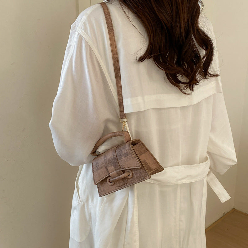 Frauen elegante Mini-Handtasche mit strukturiertem Design