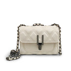 Damen Mini-Clutch mit elegantem Kettenriemen und luxuriösem gesteppetem Muster