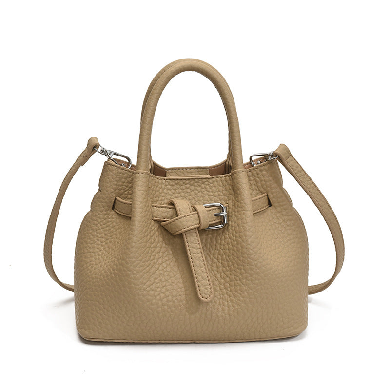 Damen Mini-Handtasche mit stylischem Druckknopfverschluss