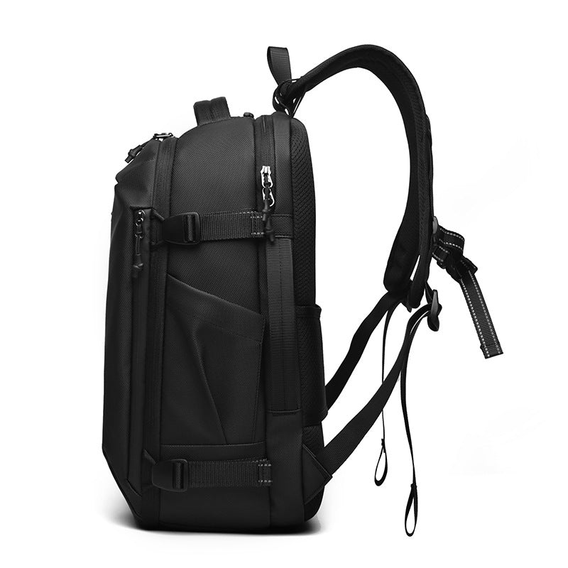 Rucksack mit multifunktionalem Design von