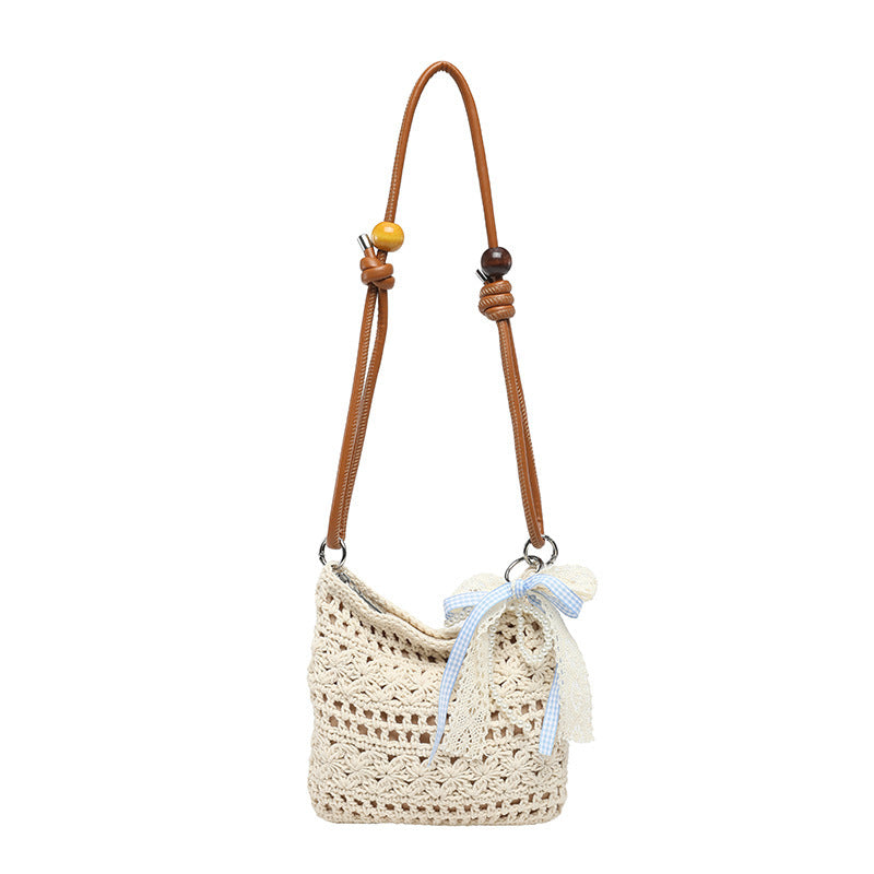 Damen gehäkelte Schultertasche mit dekorativen Details