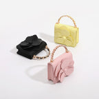 Frauen Mini-Handtasche mit verspieltem Blumendesign