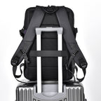 Urban-Rucksack mit wasserdichtem Material und innovativem Stauraum