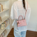 Damen Mini-Handtasche mit modischem Kordelzug
