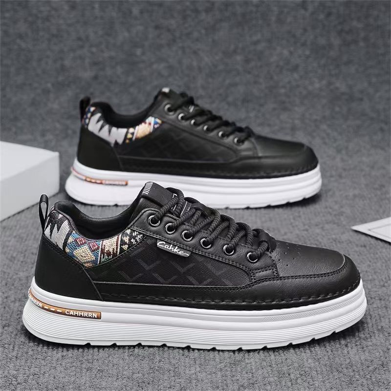 Damen Sneaker mit modernem Design und bequemer Plateausohle