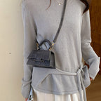 Frauen elegante Mini-Handtasche mit strukturiertem Design