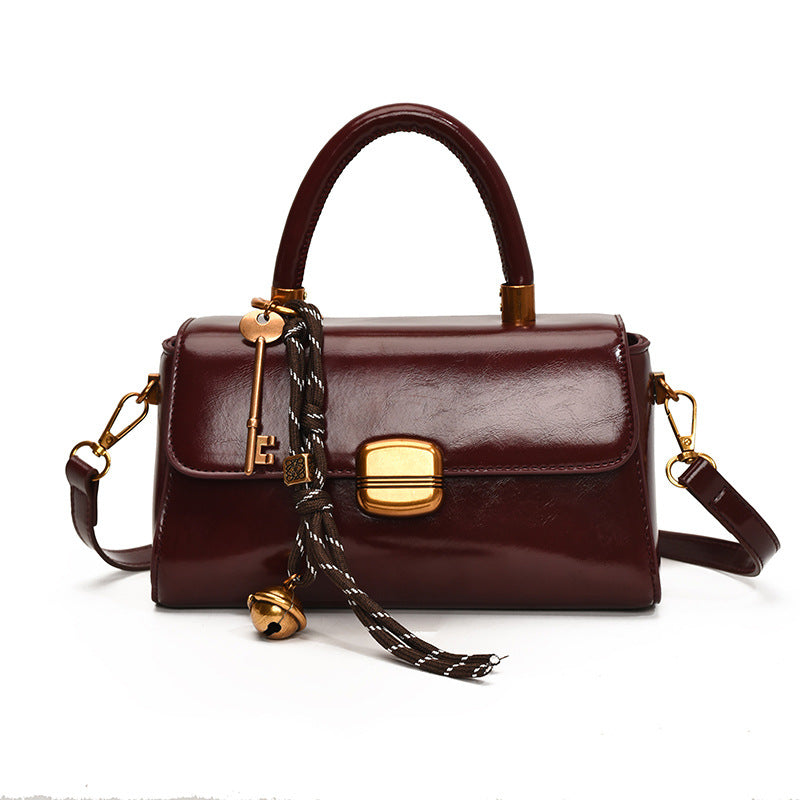 Damen elegante Handtasche mit goldenen Akzenten