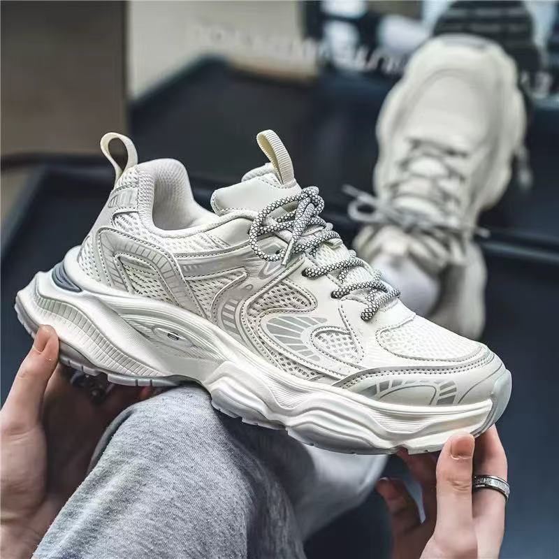Damen-Sneaker mit atmungsaktivem Mesh-Obermaterial und innovativer Dämpfungstechnologie