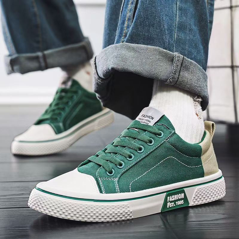 Damen Sneaker mit modernem Design und effektiver Dämpfungstechnologie