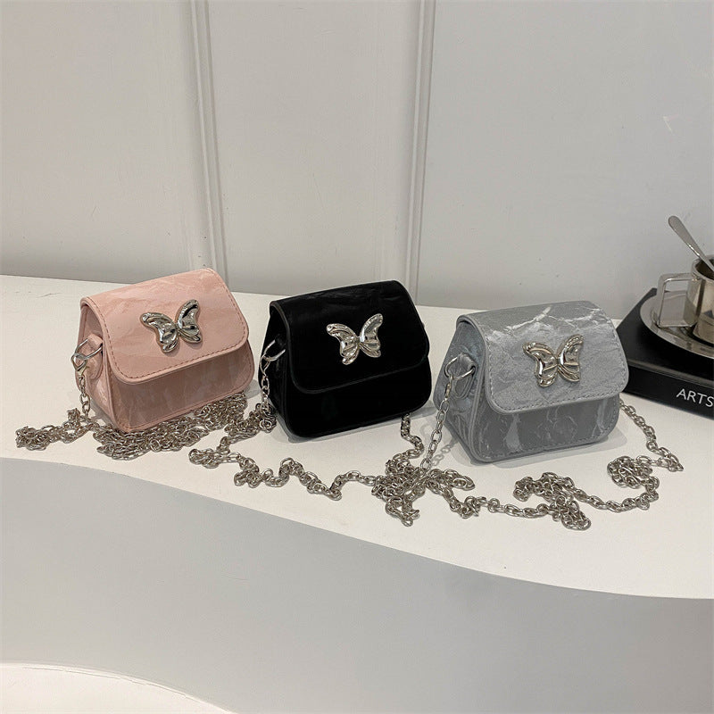 Damen Mini-Handtasche mit Schmetterlingsdetail