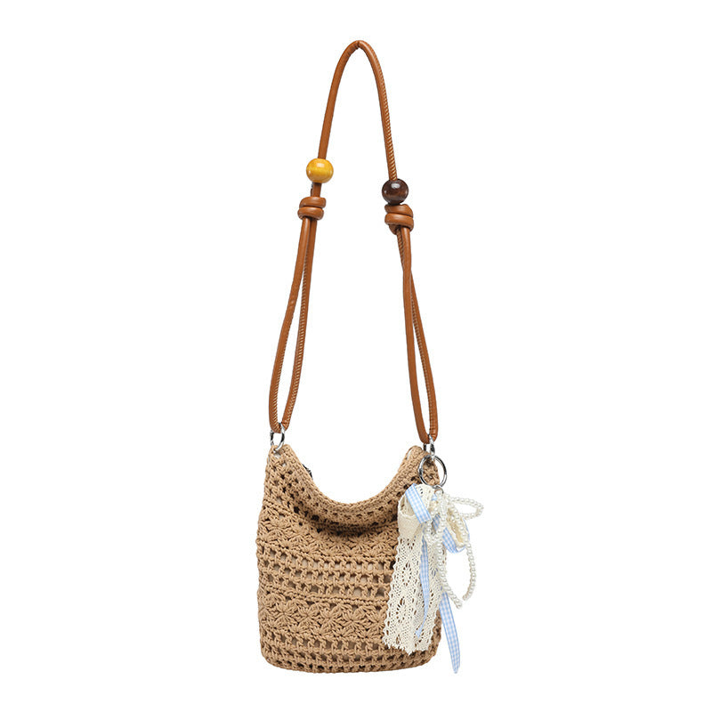 Damen gehäkelte Schultertasche mit dekorativen Details