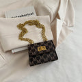 Damen Mini-Geldbörse mit eleganter Kettenverzierung