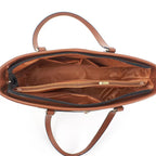 Damentasche mit strukturiertem Außenmaterial und abnehmbarer Mini-Clutch
