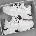 Dicke Sportschuhe für Frauen mit innovativen Details